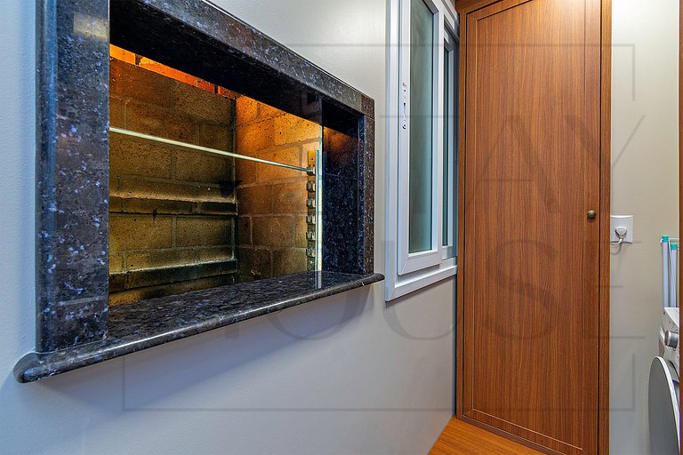 Apto 2 dorm., 5 minutos do centro de Gramado