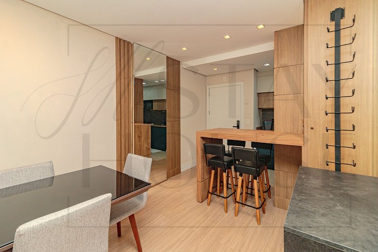 Apto com Piscina Aquecida, academia e sauna