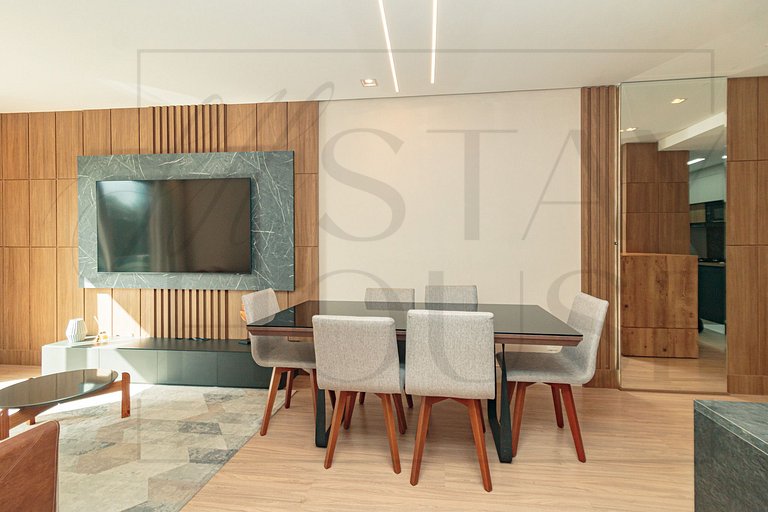 Apto com Piscina Aquecida, academia e sauna