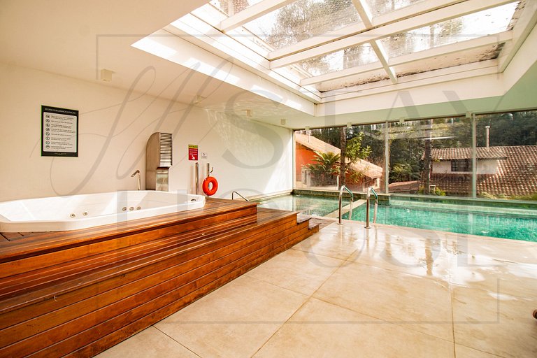 Apto com Piscina Aquecida, academia e sauna