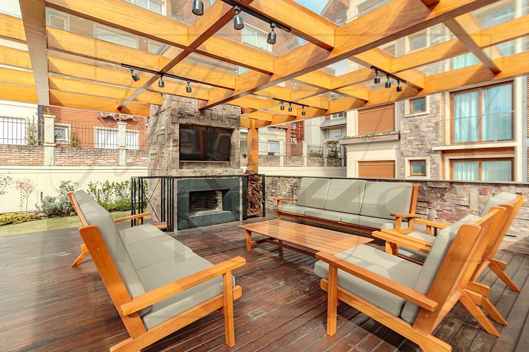 Apto com Piscina Aquecida, academia e sauna