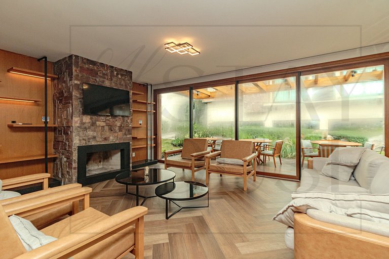 Apto com Piscina Aquecida, academia e sauna