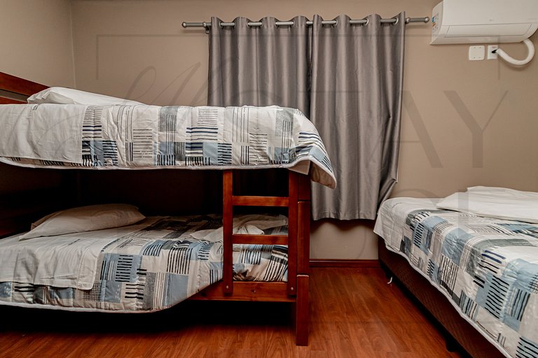 Casa em condomínio até 8 p com 1 vaga