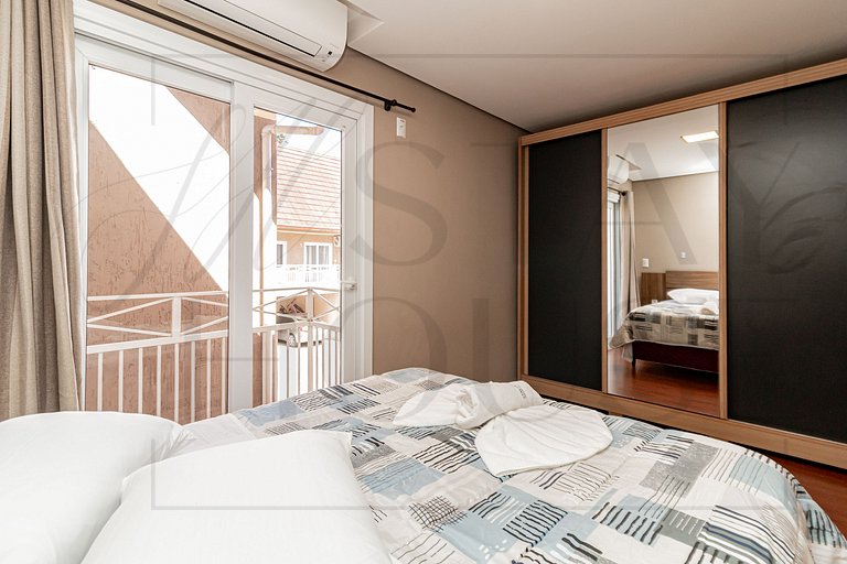 Casa em condomínio até 8 p com 1 vaga