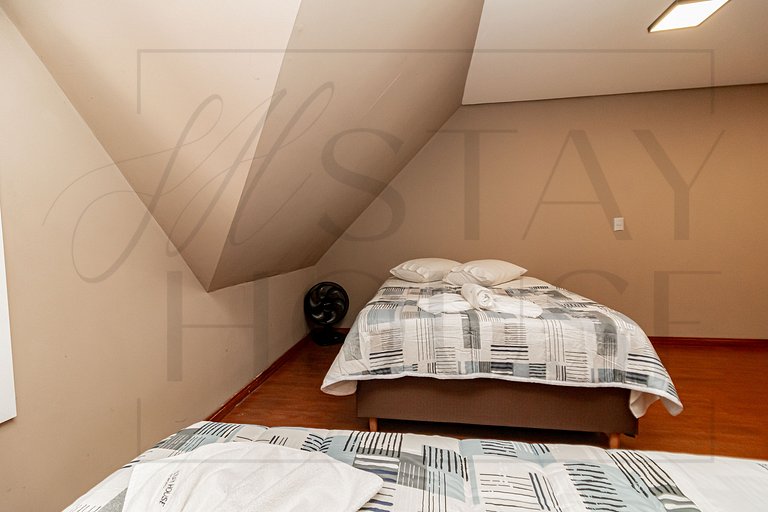 Casa em condomínio até 8 p com 1 vaga