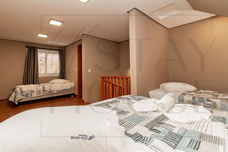 Casa em condomínio até 8 p com 1 vaga
