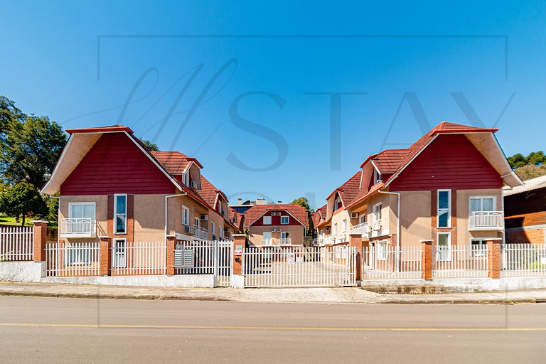 Casa em condomínio até 8 p com 1 vaga