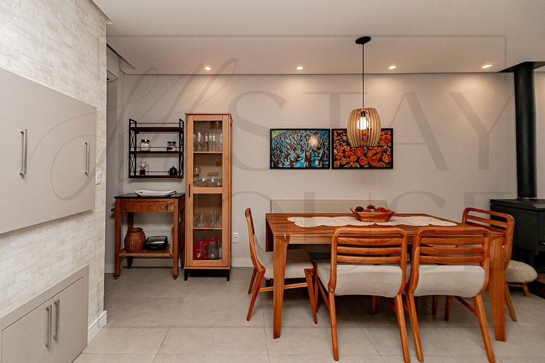 Casa Paris em condomínio até 8 p