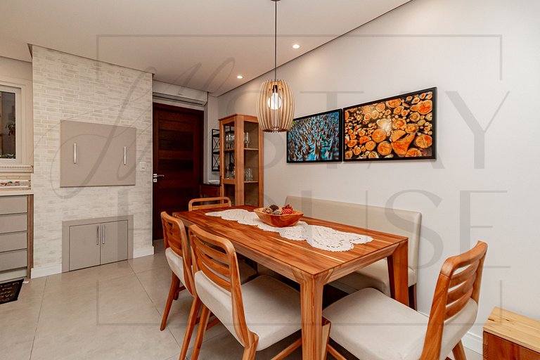 Casa Paris em condomínio até 8 p