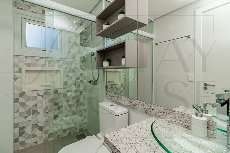 Casa Paris em condomínio até 8 p