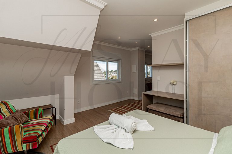 Casa Paris em condomínio até 8 p