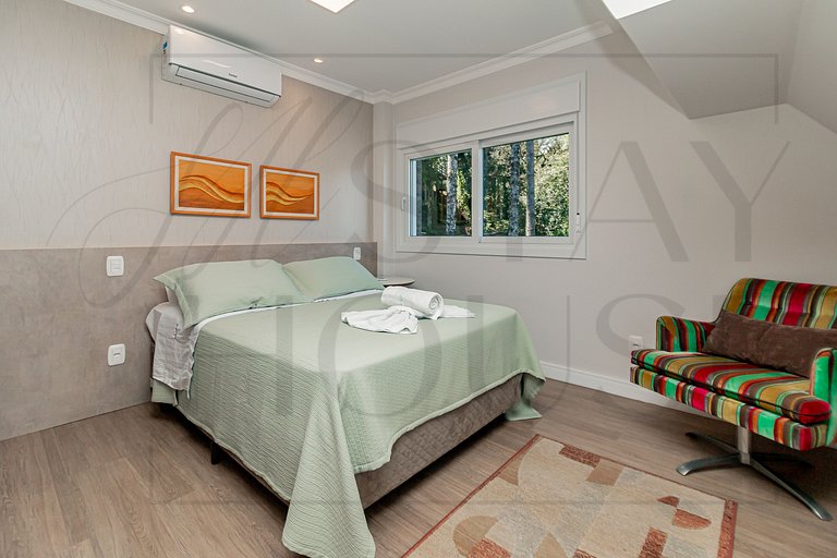 Casa Paris em condomínio até 8 p
