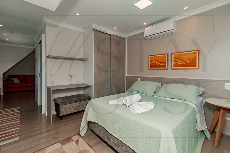 Casa Paris em condomínio até 8 p