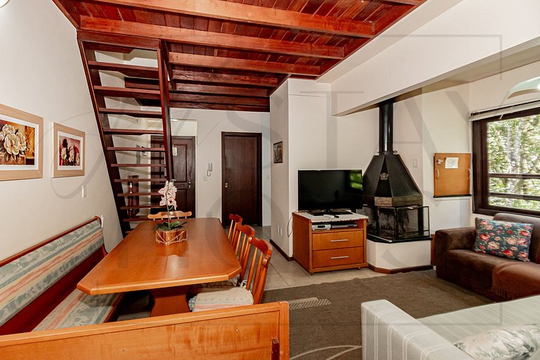 Apto para 10 p em Gramado, bem localizado