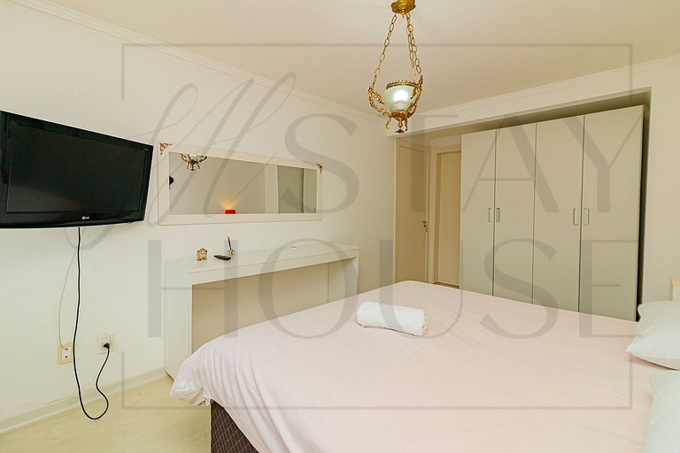 2 suítes ao lado da Catedral de Pedra – 2 vagas