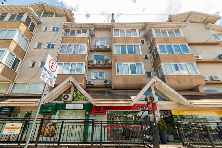 2 suítes ao lado da Catedral de Pedra – 2 vagas