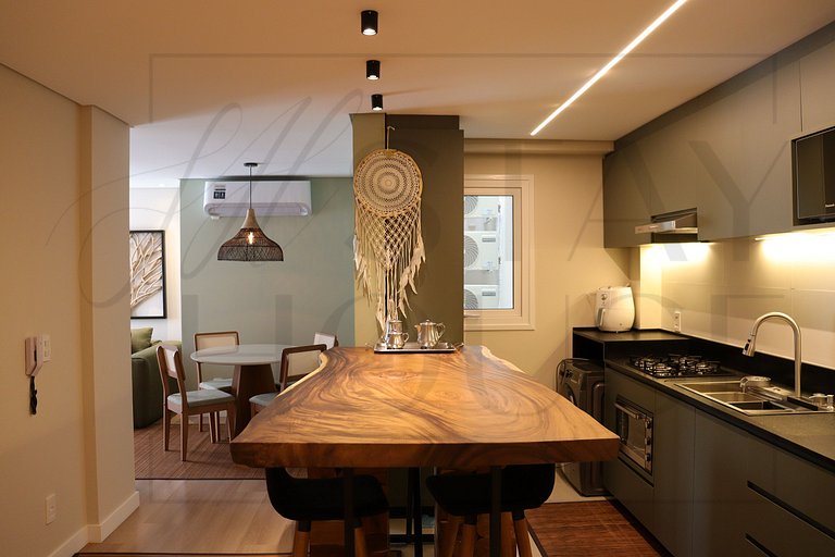 Apto sofisticado no coração de Canela – conforto