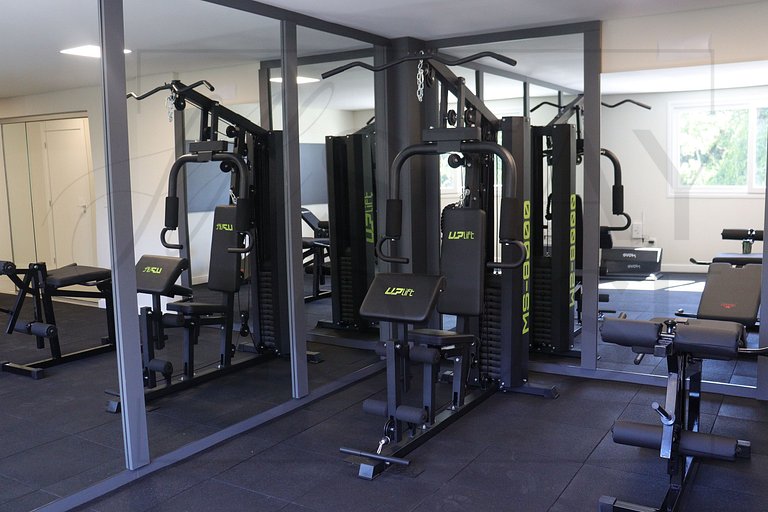 Apto sofisticado no coração de Canela – conforto