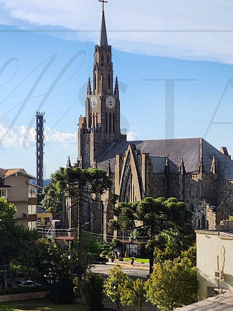 Apartamento com vista deslumbrante para a Catedral de Pedra