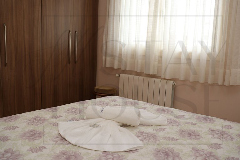 Apto de 3 dormitórios no centro de Canela