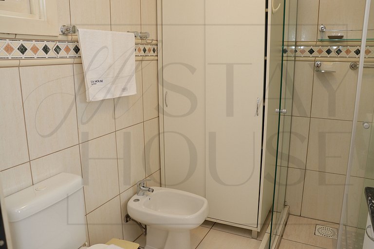 Apto de 3 dormitórios no centro de Canela