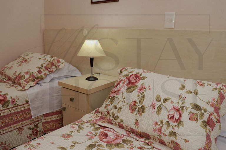 Apto de 3 dormitórios no centro de Canela