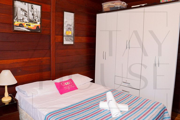 Casa com piscina em Canela