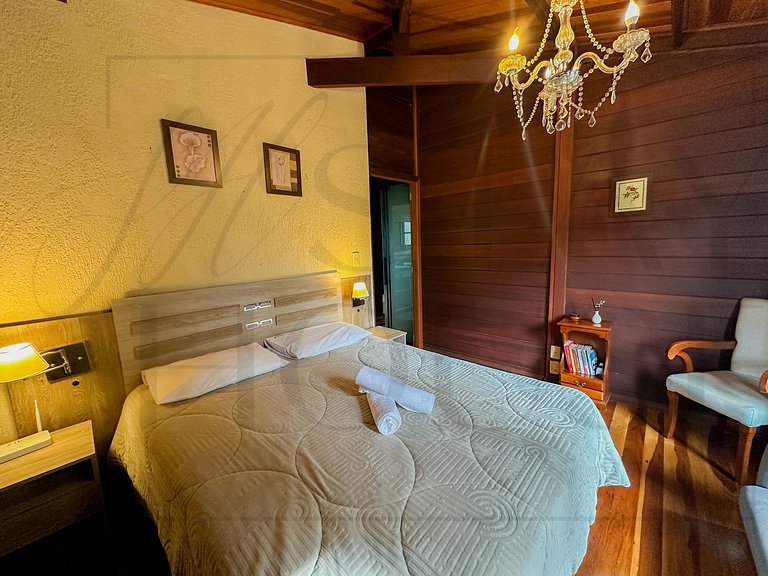 Casa com piscina em Canela