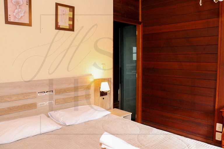 Casa com piscina em Canela