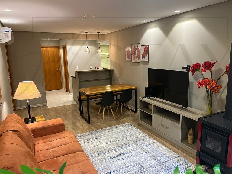 2 Suítes + Lareira Próximo ao Centro