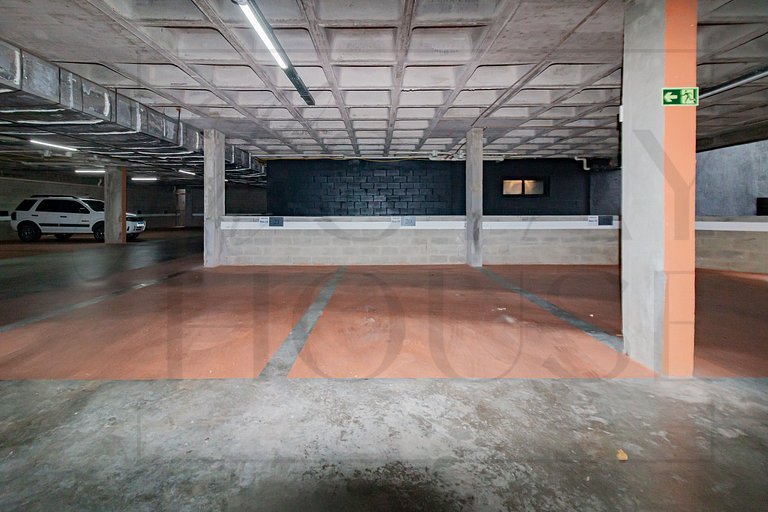 Apto com lareira, piscina e localização