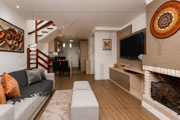 Casa em condomínio até 8 p e 2 vagas