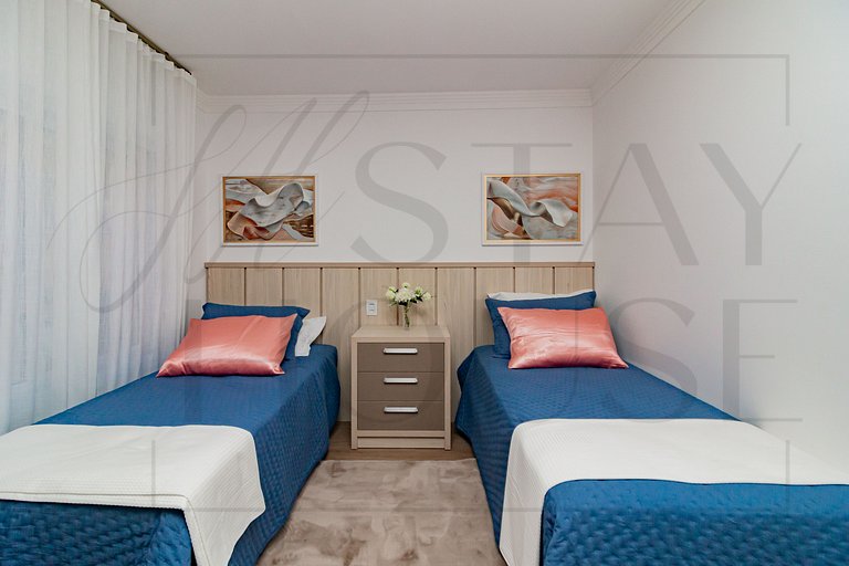 Casa em condomínio até 8 p e 2 vagas