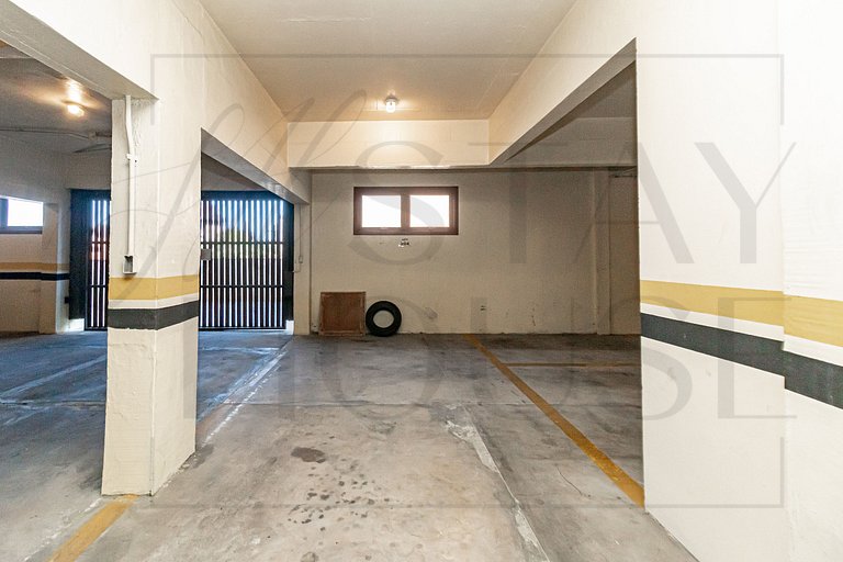 Apto quase ao lado da Rua Torta